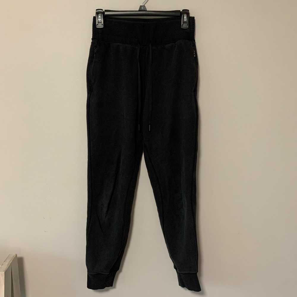 Lulu Joggers